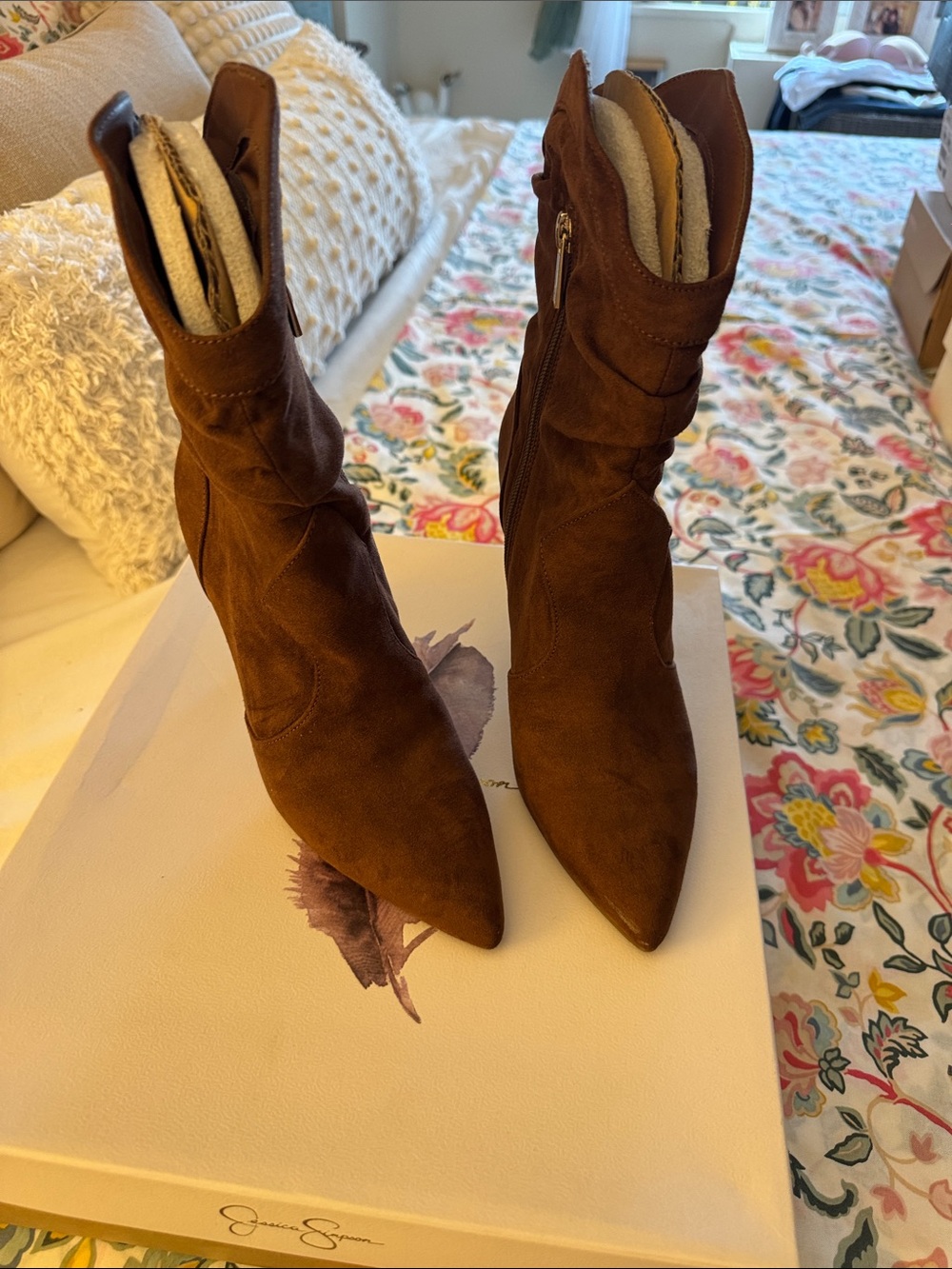 Jessica Simpson Chestnut Suede Pointed-Toe Mid-Calf Heeled boots